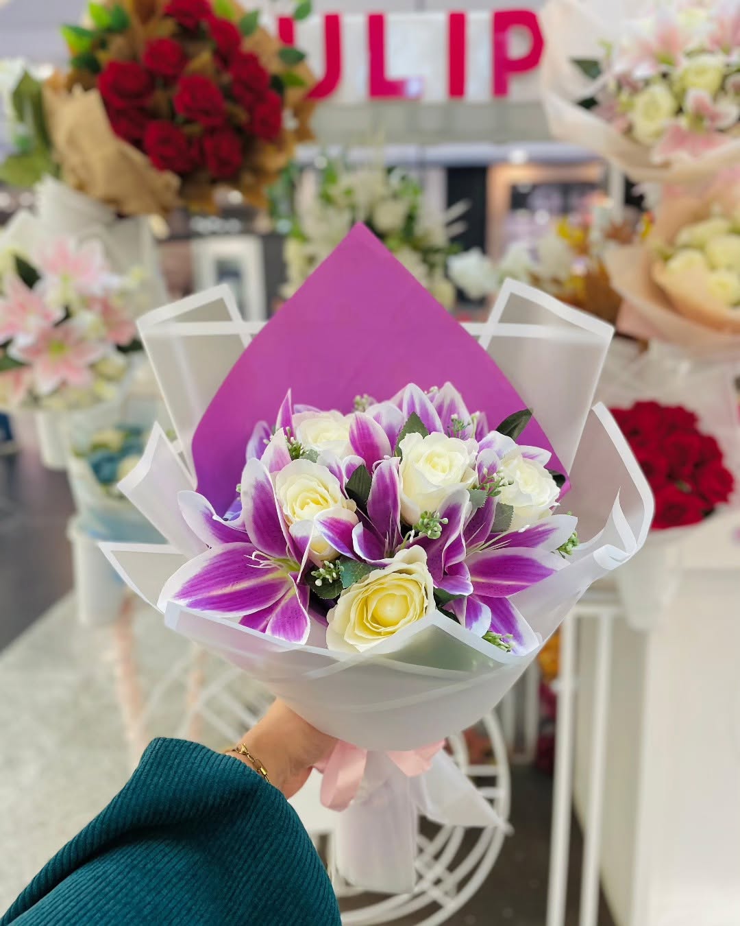 باقة الشمس الذهبية